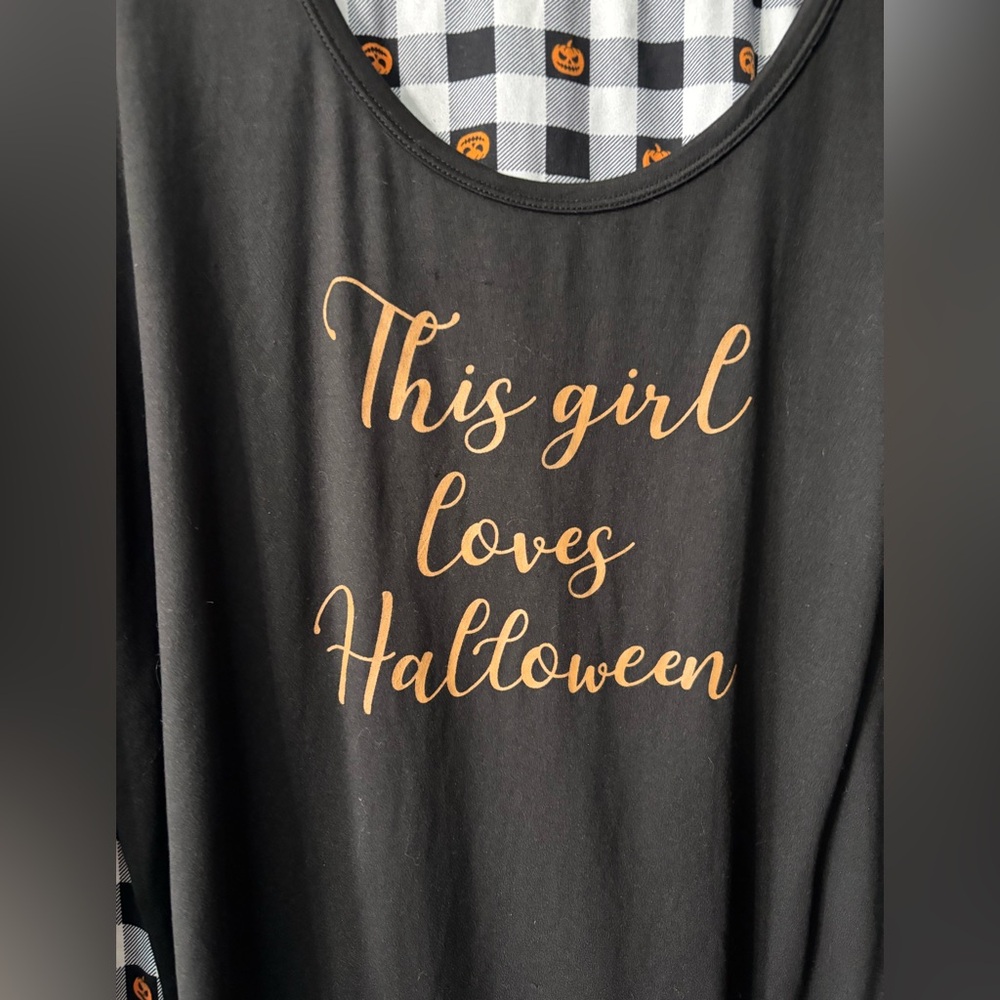This Girl Loves Halloween 2 Pc Set  Pajamas Plus Size 2X Sleepwear Pumpkins - Picture 2 of 10